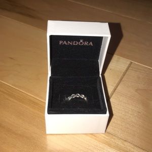 Pandora ring